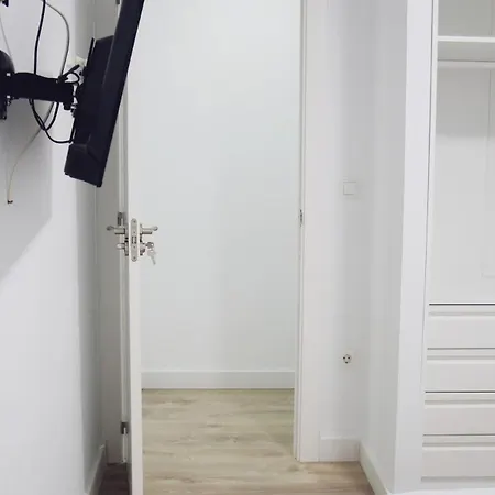 Apartmán De 4 *